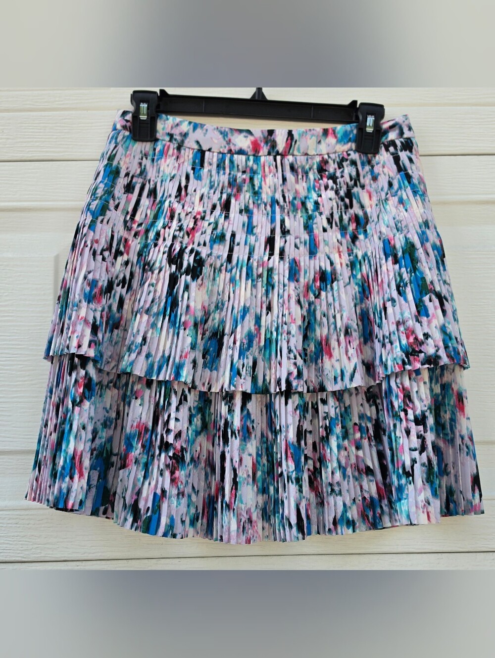 Pleated Tiered Floral-Print Mini Skirt in Multicolor